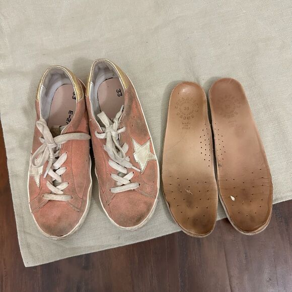 GOLDEN GOOSE Superstar Kids Low Top Sneakers in Peach / Gold Heel Tab - Picture 9 of 10